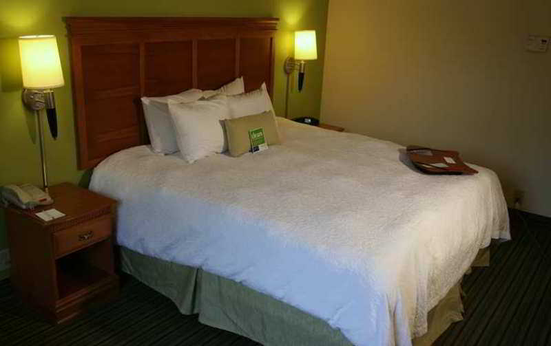 Hampton Inn Birmingham I-65/Lakeshore Drive Eksteriør bilde